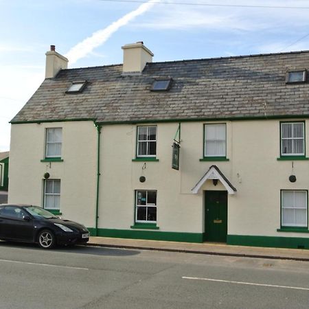 Old Castle Farm Guest House Brecon Extérieur photo