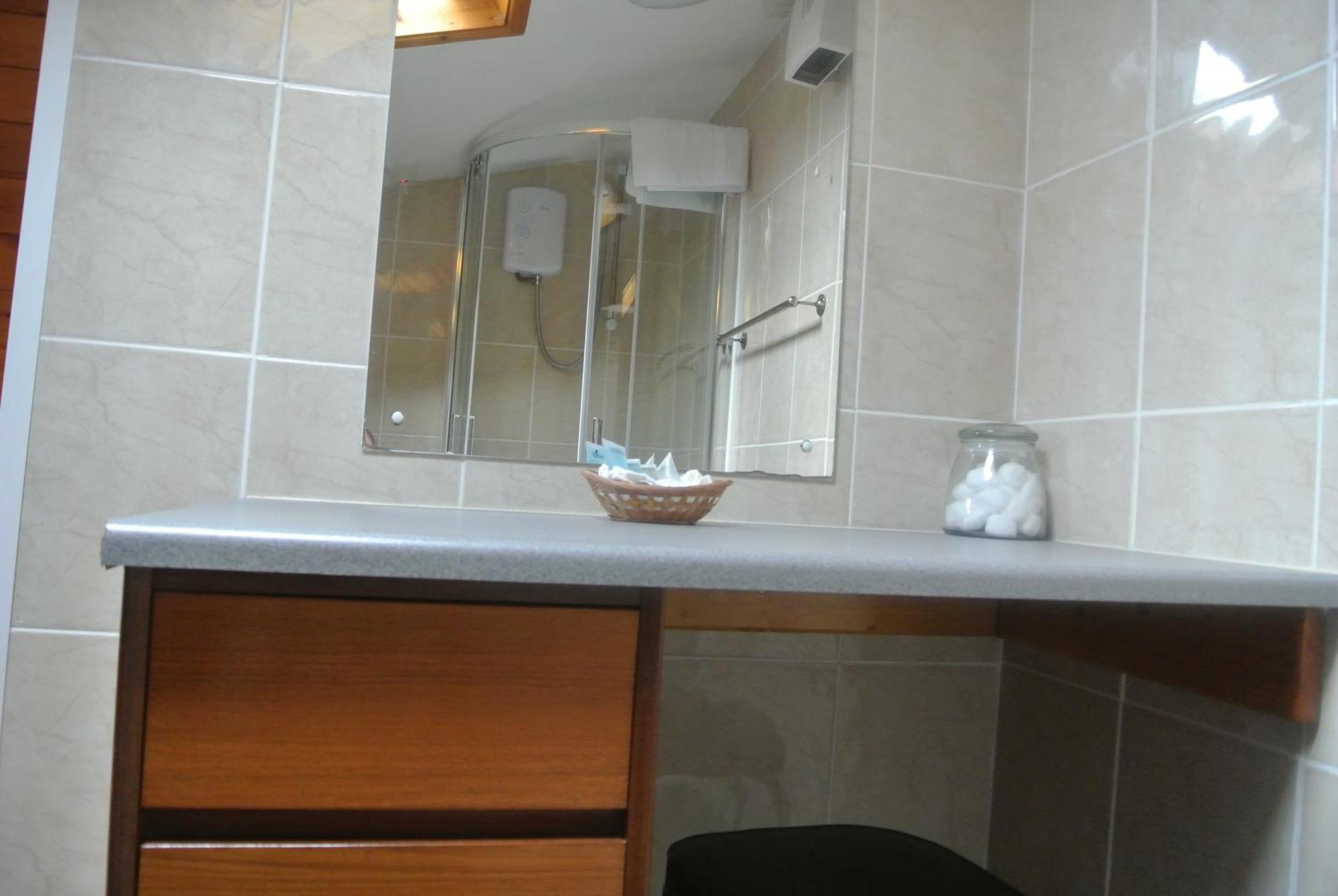 Old Castle Farm Guest House Brecon Chambre photo