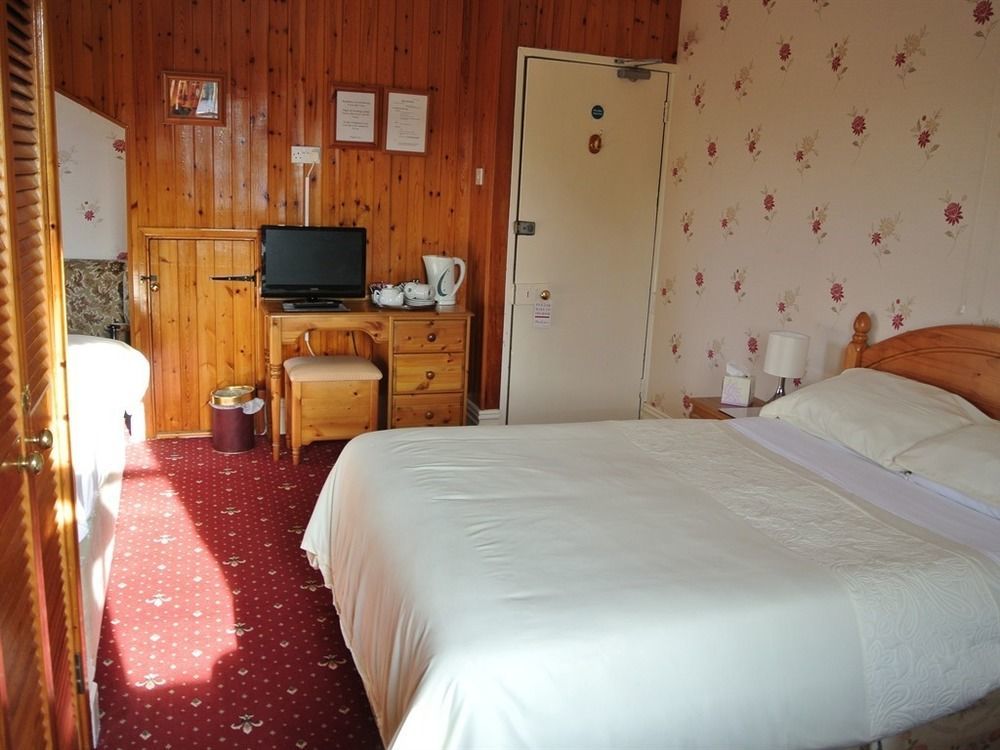 Old Castle Farm Guest House Brecon Extérieur photo